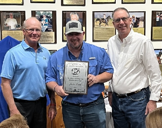 Power House Kennels pro Justin Crook accepting his well earned RU Open Shooting Dog of the Year award.